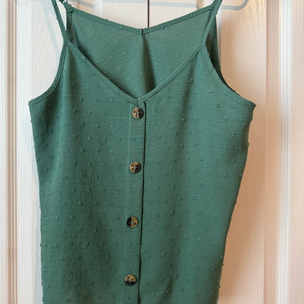 SHEIN Women's Green Button Front Cami Tank Top Size S Textured Sleeveless Blouse